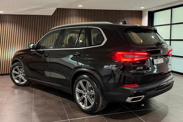 2020 BMW X5 G05 xDrive25d SUV Image 2