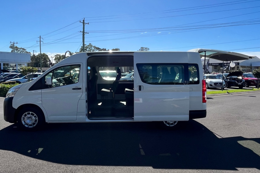 2025 MY24 Toyota HiAce GDH322R Commuter Bus Image 10