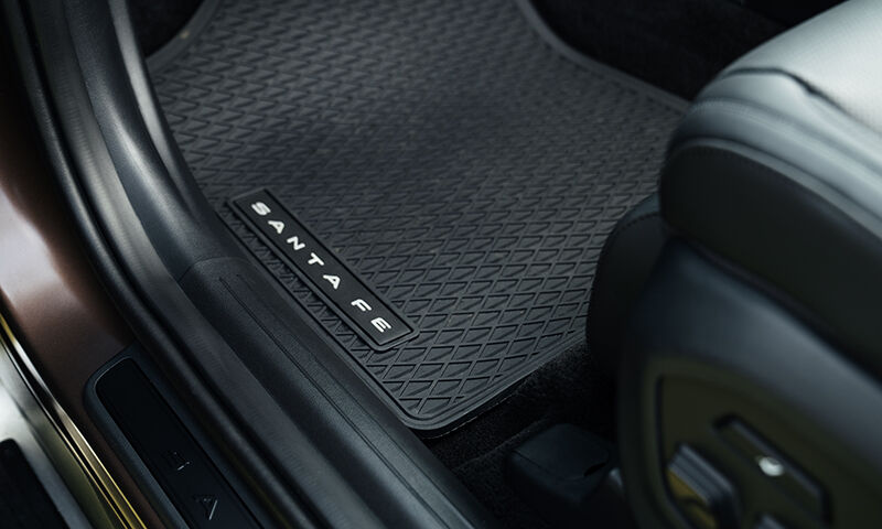 Tailored rubber floor mats (3 row) Image