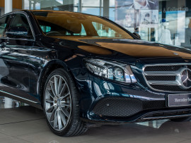 Mercedes-Benz E-class E300 W213