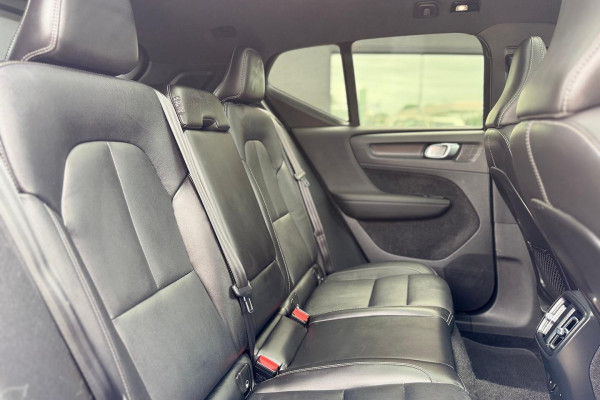 2021 MY22 Volvo XC40 XZ Recharge Pure Electric SUV Image 18