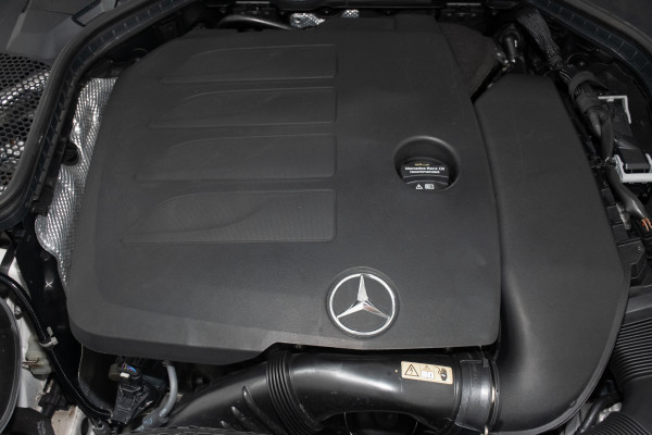 2020 Mercedes-Benz C-Class C200 Coupe Image 24