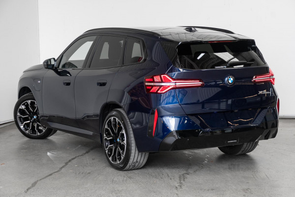 2026 BMW X3 G45 30e xDrive SUV image 2