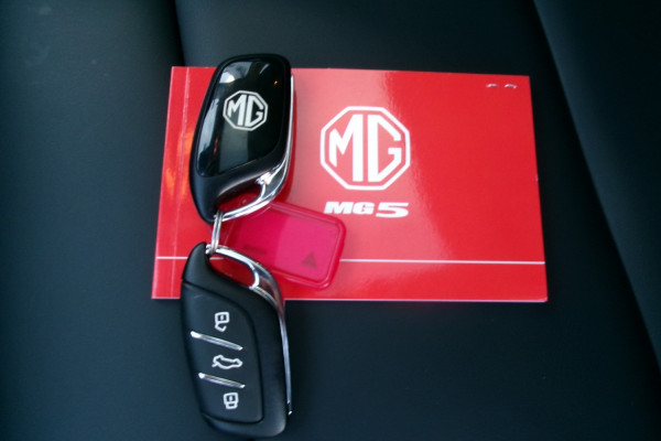 2025 MG MG5 AP32 Essence Sedan Image 19