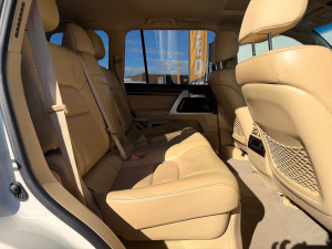 2016 Toyota LandCruiser VDJ200R VX SUV