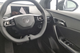 2024 MG MG4 MEH32 Essence 64 Hatch