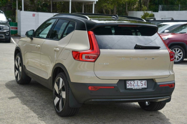 2024 MY25 Volvo EX40 No Series Ultra Twin Motor Performance SUV Image 5