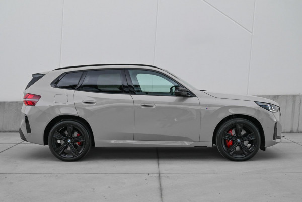 2025 BMW X3 G45 M50 xDrive SUV image 7