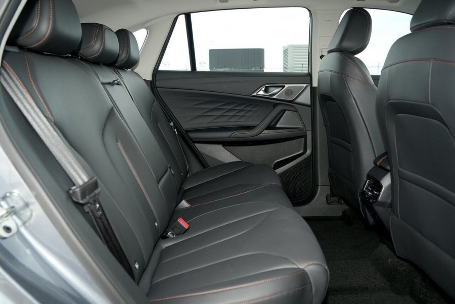 2025 MG HS AS33 Excite SUV Image 10