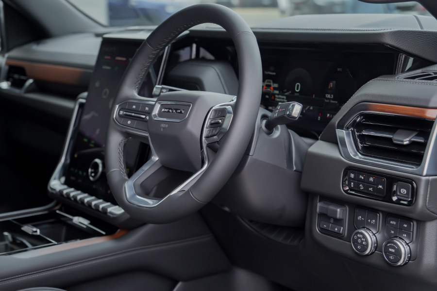 2025 GMC Yukon  Denali Wagon Image 24