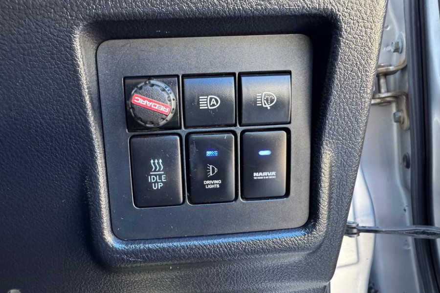 2019 Toyota LandCruiser Prado GDJ150R GXL SUV Image 16