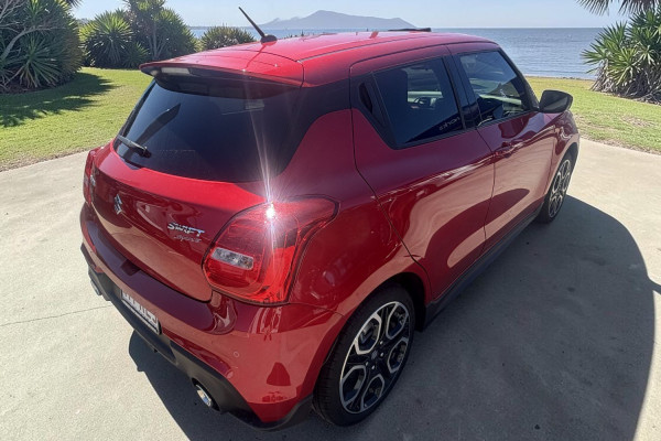2022 Suzuki Swift AZ Series II Sport Hatch Image 3