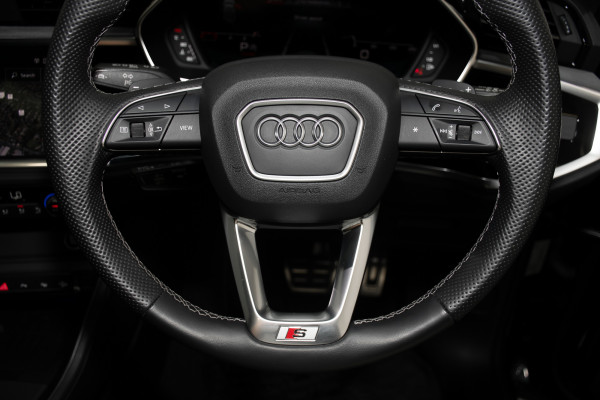 2024 Audi Q3 F3 40 TFSI S line SUV Image 17