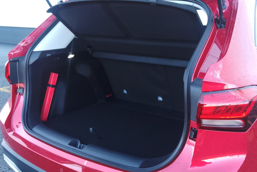 2025 MG ZS Essence 1.5Pt/Cvt SUV Image 9