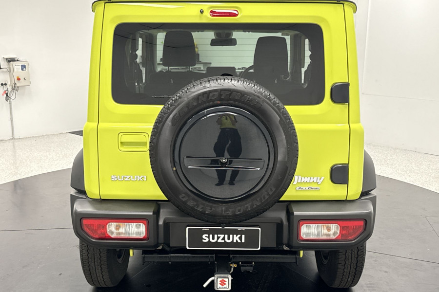 2023 Suzuki Jimny GLX Coupe Image 10
