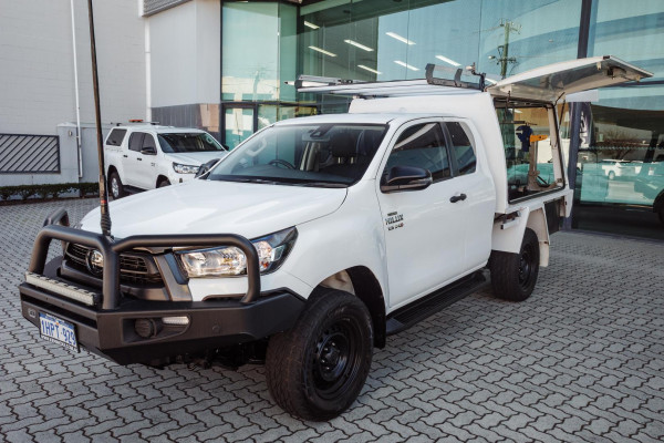 2022 Toyota HiLux GUN126R SR Cab Chassis Image 25