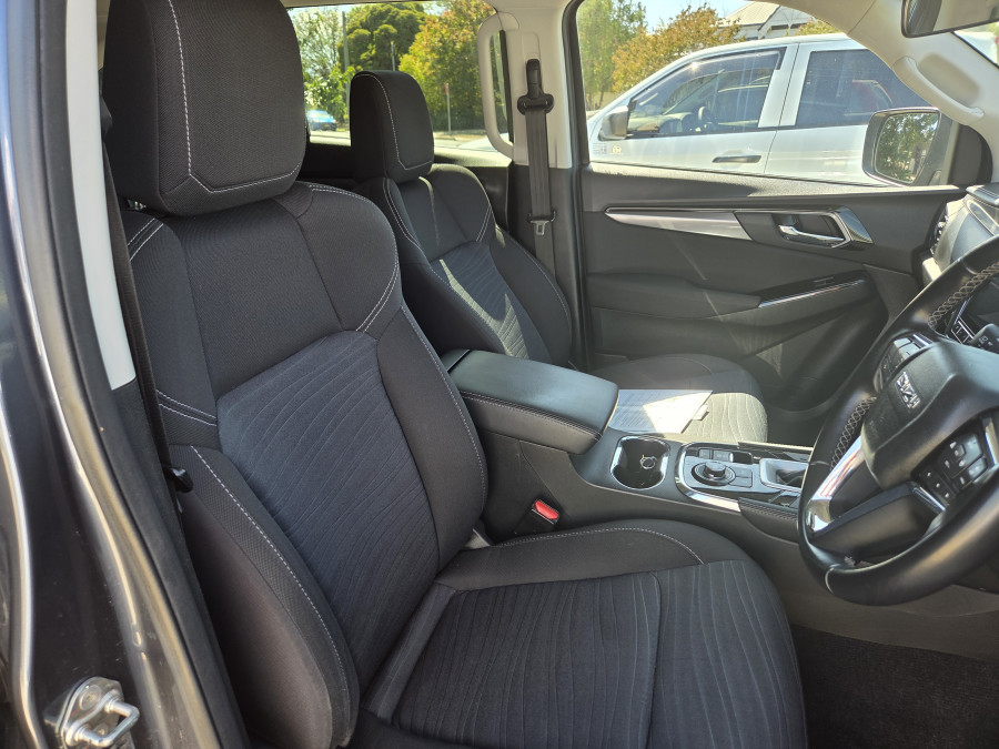 2021 Isuzu MU-X RJ LS-U SUV Image 20