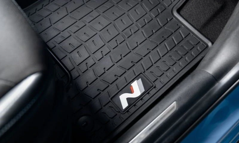 Tailored Rubber floor mats (set of 4) - Black