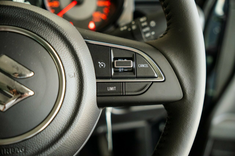 2024 Suzuki Jimny JB74 GLX Coupe Image 13
