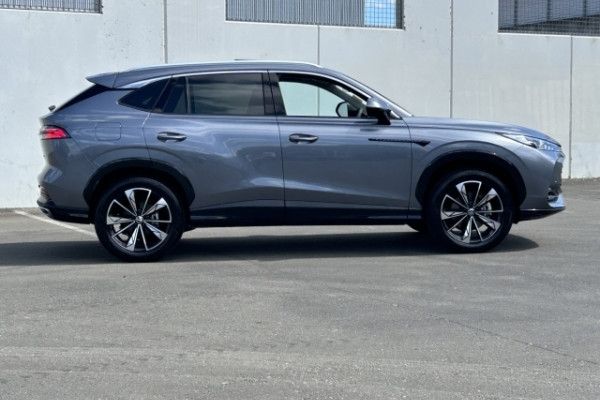 2026 MG HS Essence SUV Image 2