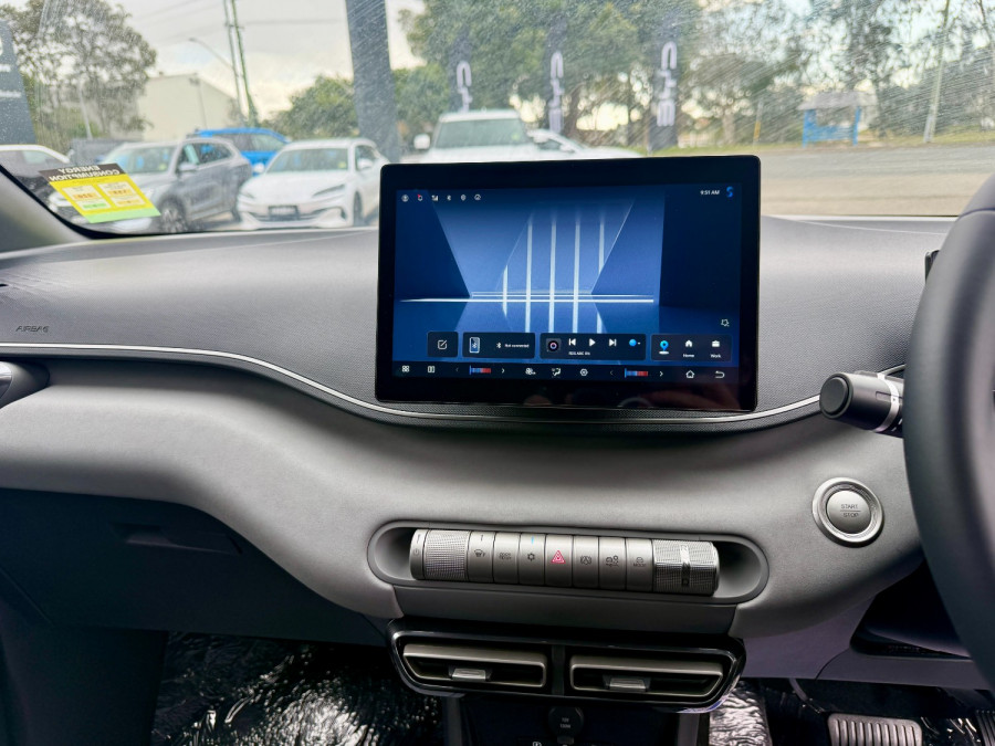 2025 BYD ATTO 1  Essential Hatch Image 14