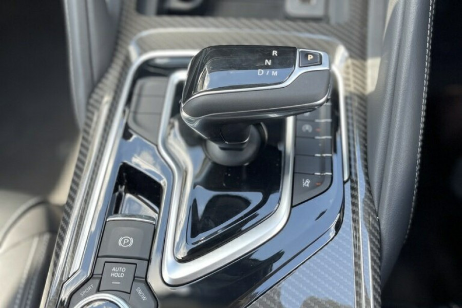 2024 LDV D90 SV9A Executive SUV Image 17
