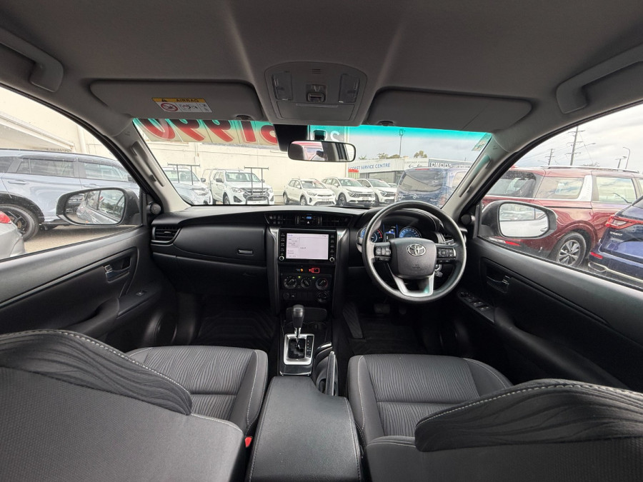 2024 Toyota Fortuner GUN156R GX SUV Image 14