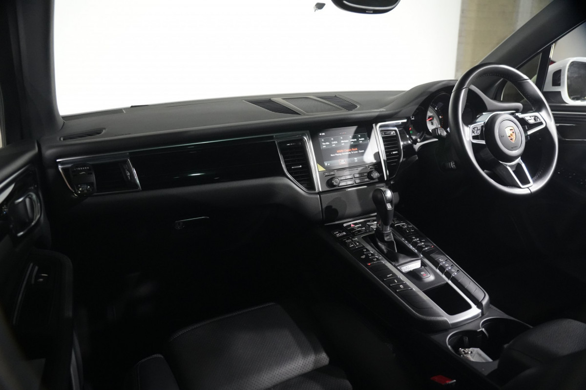 2017 Porsche Macan S SUV