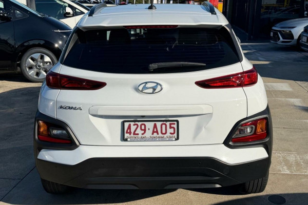 2020 Hyundai KONA OS.3 Active SUV Image 6