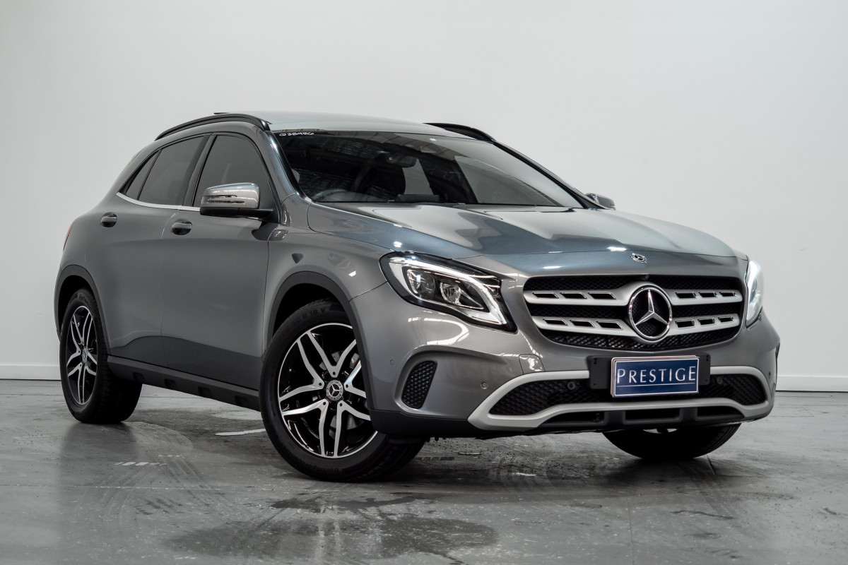 2017 Mercedes-Benz GLA-Class 180 SUV