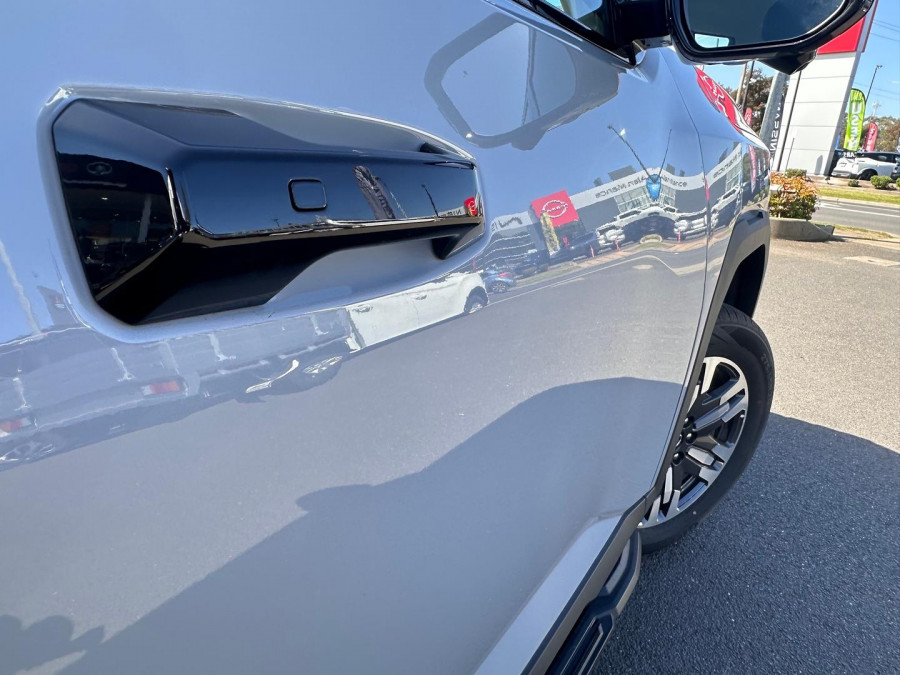 2025 LDV Terron 9 EKK1C Evolve Ute Image 32