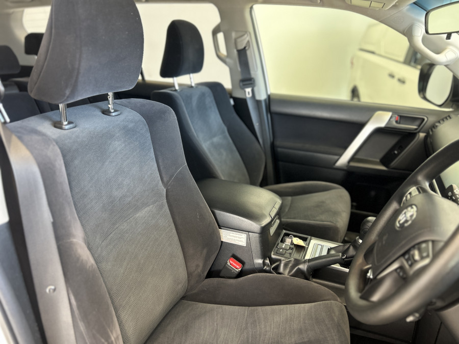 2021 Toyota LandCruiser Prado GDJ150R GX SUV Image 8