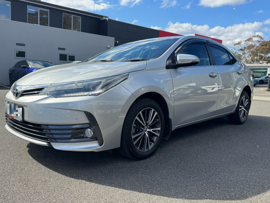 2018 Toyota Corolla ZRE172R ZR Sedan Image 9