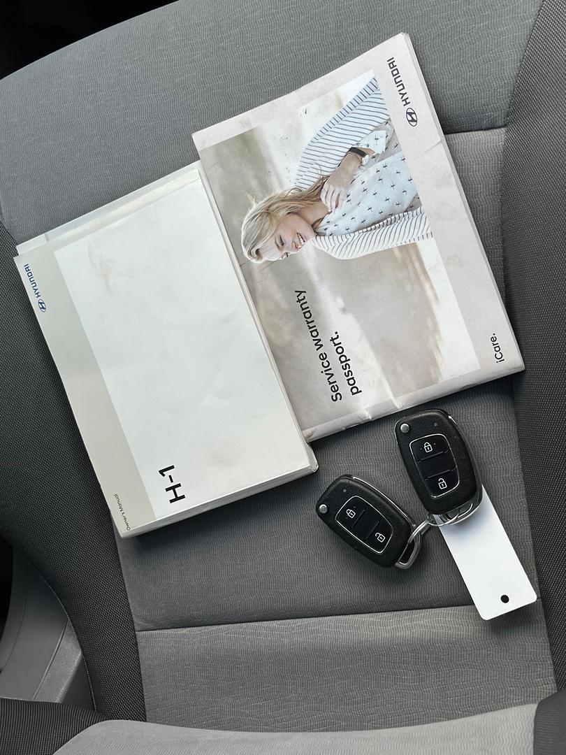 2017 MY18 Hyundai iMax TQ3-W Series II  People Mover Image 21