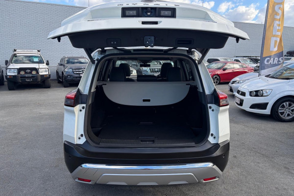 2023 Nissan X-Trail T33 Ti e-POWER SUV Image 11