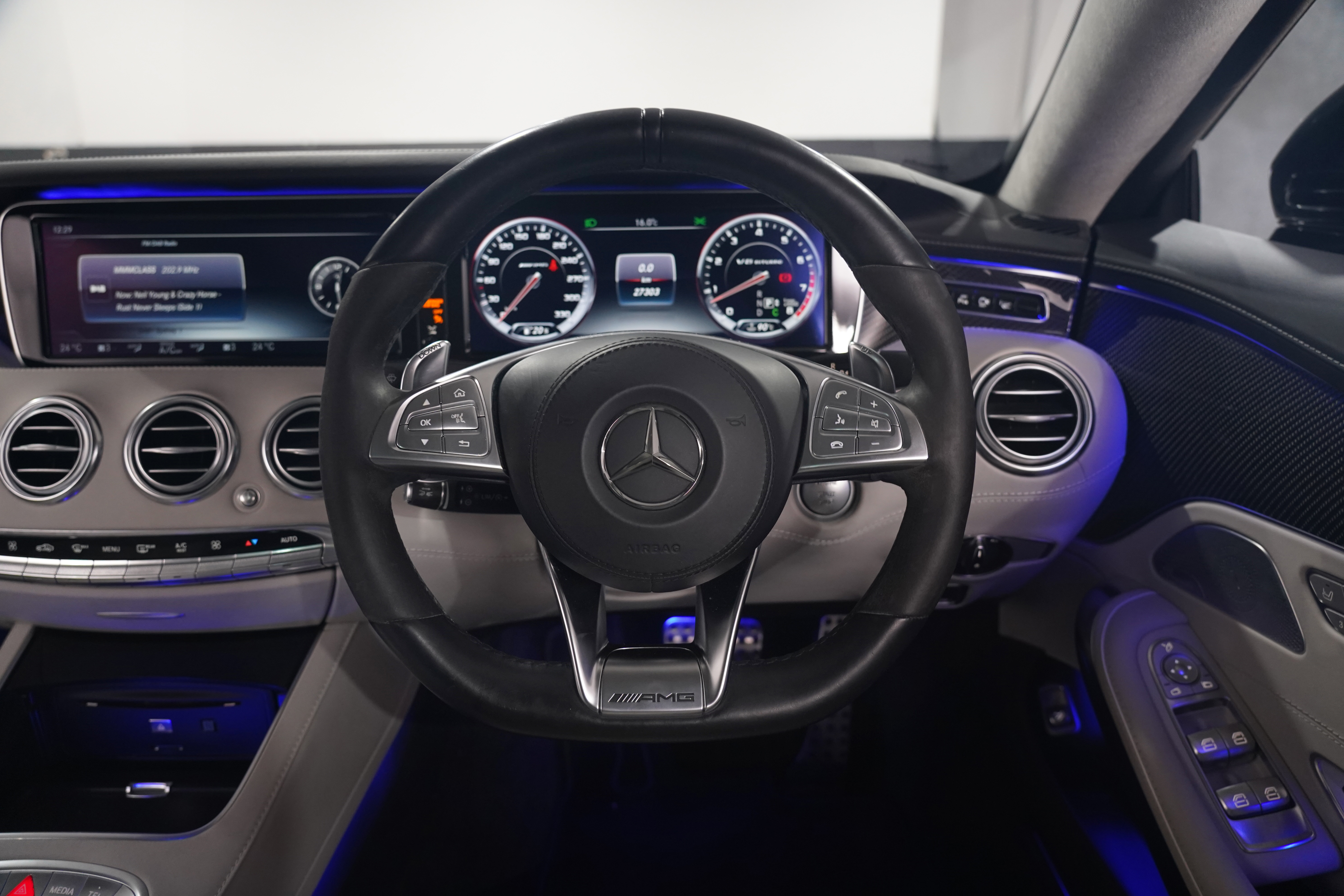 2016 Mercedes-Benz S63 Mercedes-Amg S63  Auto Coupe Image 18