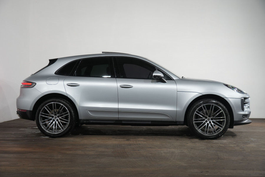 2019 Porsche Macan SUV Image 4