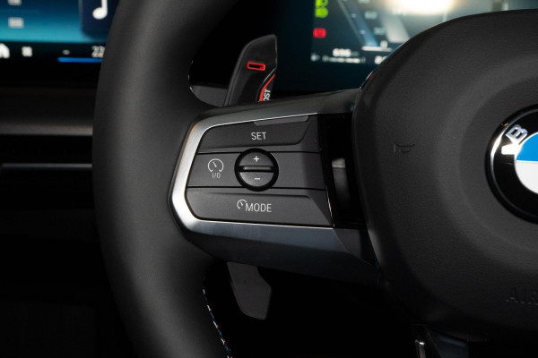 2025 BMW X1 U11 M35i xDrive SUV image 11