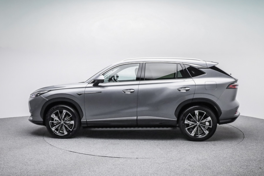 2026 MG HS Super Hybrid Essence SUV Image 4