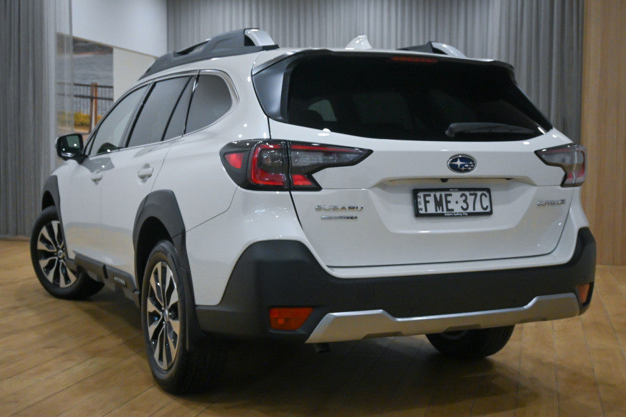 Demo 2024 Subaru Outback AWD Touring SU066683 Alexandria, NSW Subaru