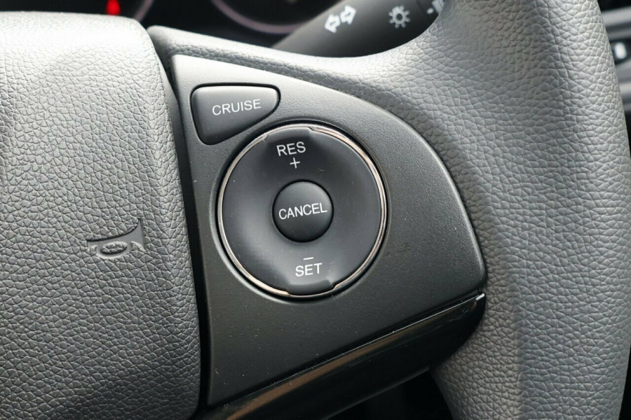 2020 MY21 Honda HR-V  VTi SUV Image 17
