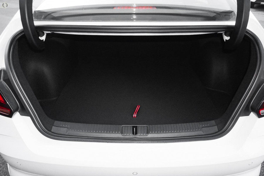 2023 MG MG5  Vibe Sedan Image 7