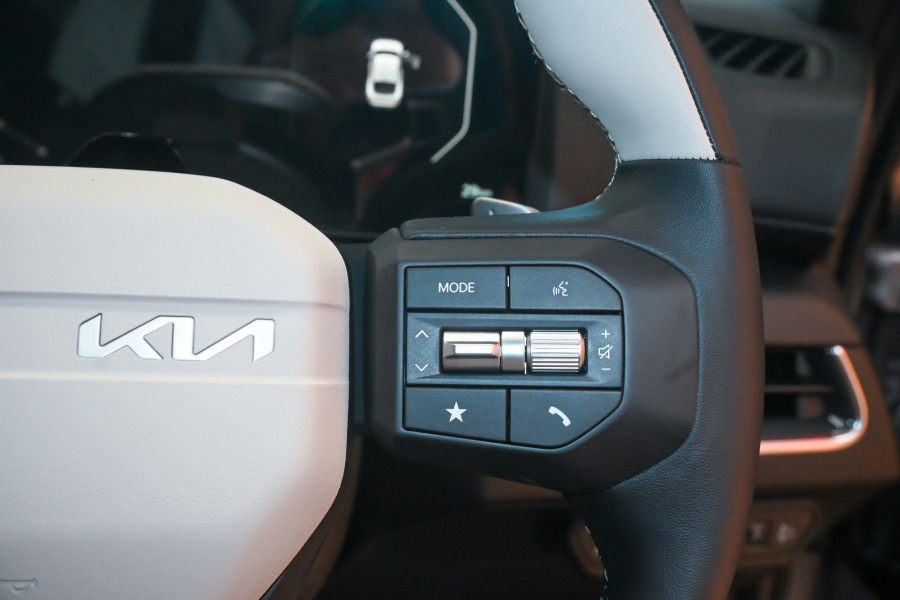 2025 Kia K4 CL4m GT-Line Sedan Image 14