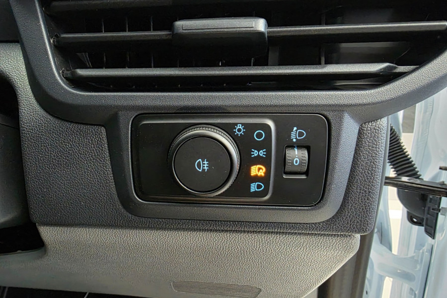 2024 MY24.50 Ford Transit Custom Trend LWB Van Image 11