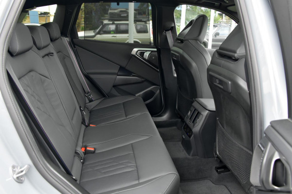 2025 BMW X3 G45 M50 xDrive SUV image 5