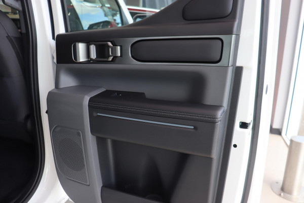 2025 MY26 Kia Tasman TK SX Cab Chassis Image 18