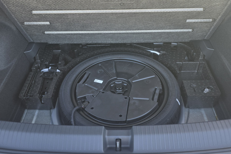 2025 Volkswagen T-Roc D11 140TSI R-Line SUV Image 11
