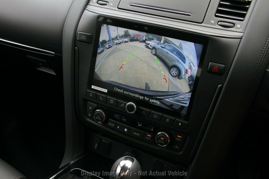 2025 Nissan Patrol Y62 Warrior SUV Image 12