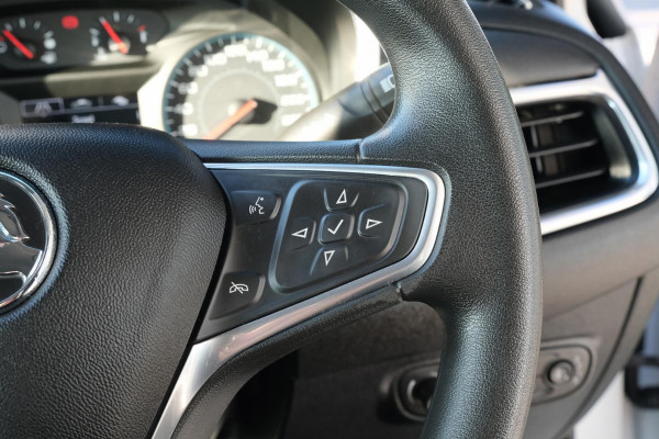 2018 Holden Equinox EQ LS SUV Image 15