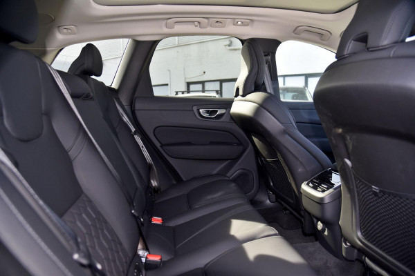 2025 MY26 Volvo XC60 UZ Plus B5 Bright SUV Image 9